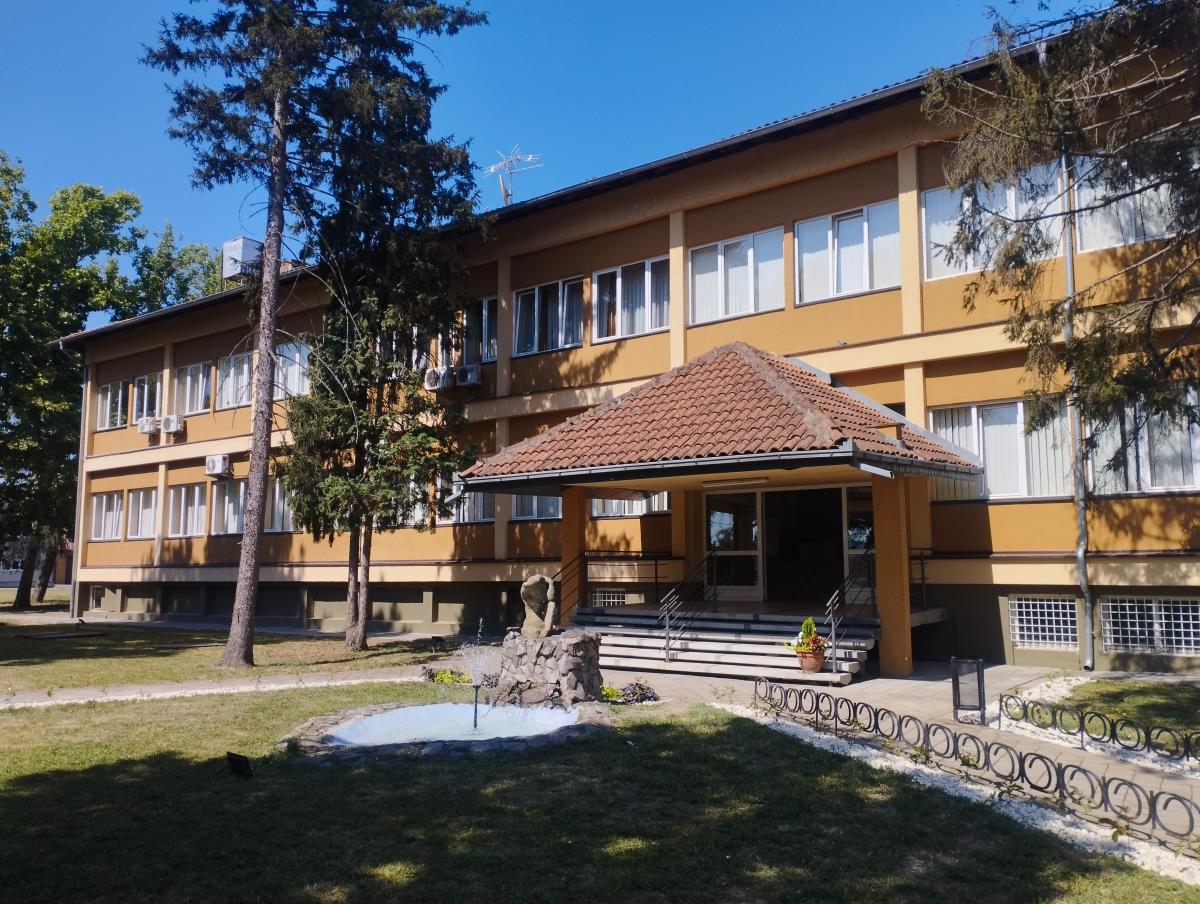 FOTO UIKS, upravna zgrada Vaspitno-popravnog doma u Kruševcu.jpg