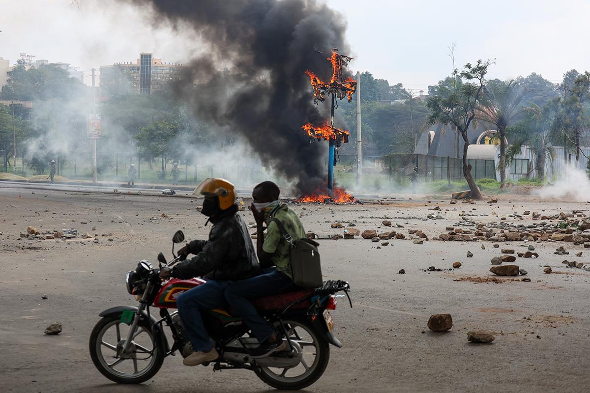 x05 EPA Stringer.jpg