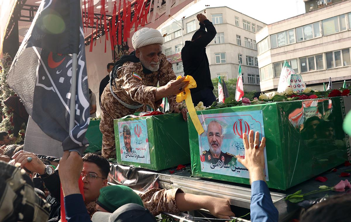 x11 EPA Abedin Taherkenareh.jpg