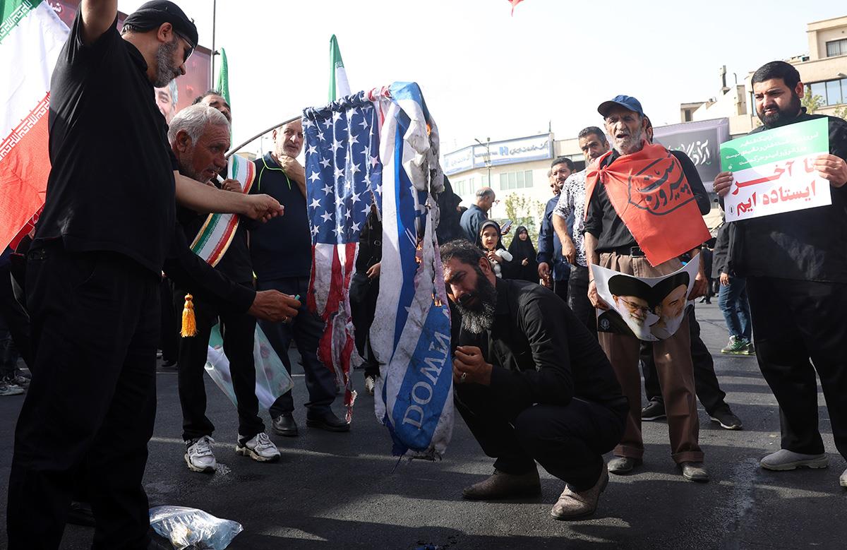 x12 EPA Abedin Taherkenareh.jpg