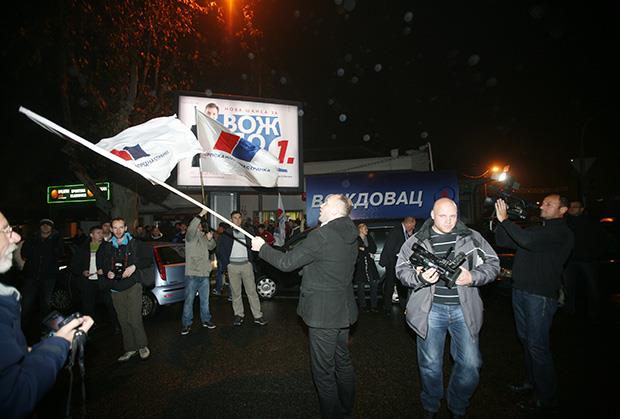 beograd-vozdovac-izbori-sns.jpg