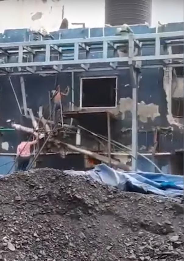 2025-06-30 14_04_16-Telangana Chemical Plant Explosion_ 7 Feared Dead, 20 Injured in Sangareddy's Pa.png