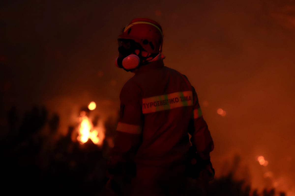 krit11 EPA Nikos Chalkiadakis.jpg