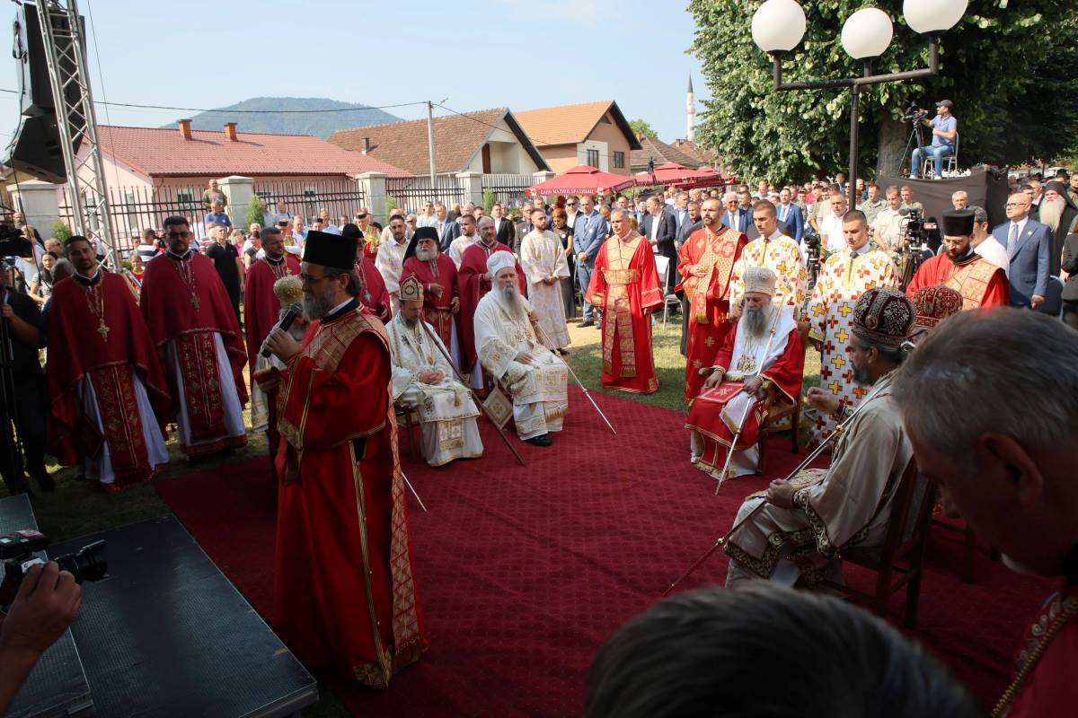 Poruke iz Brazunca: Dok je sveta i veka zahtevaćemo pravdu za srpske žrtve
