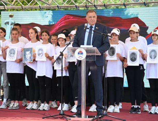 Dodik Bratunac.jpg