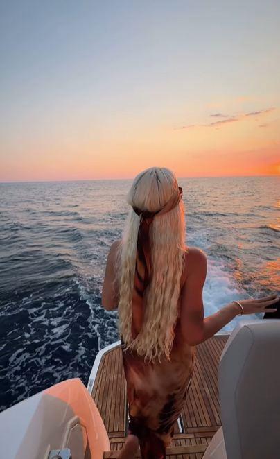 2025-07-05 14_52_53-(1) Instagram.jpg