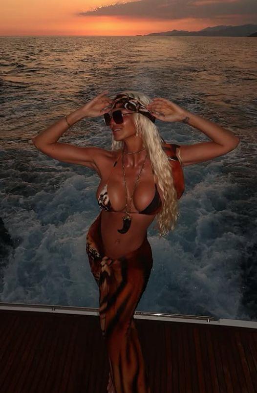 2025-07-05 14_53_01-(1) Instagram.jpg