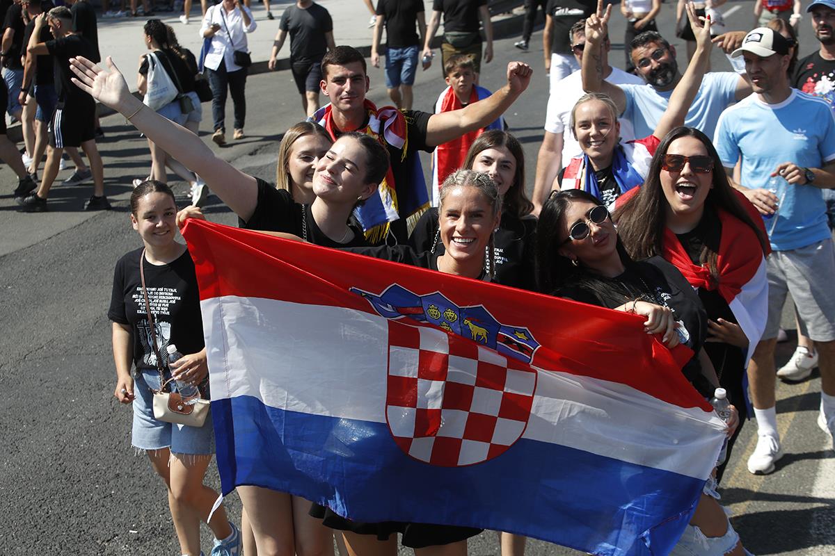 x19 EPA Antonio Bat.jpg