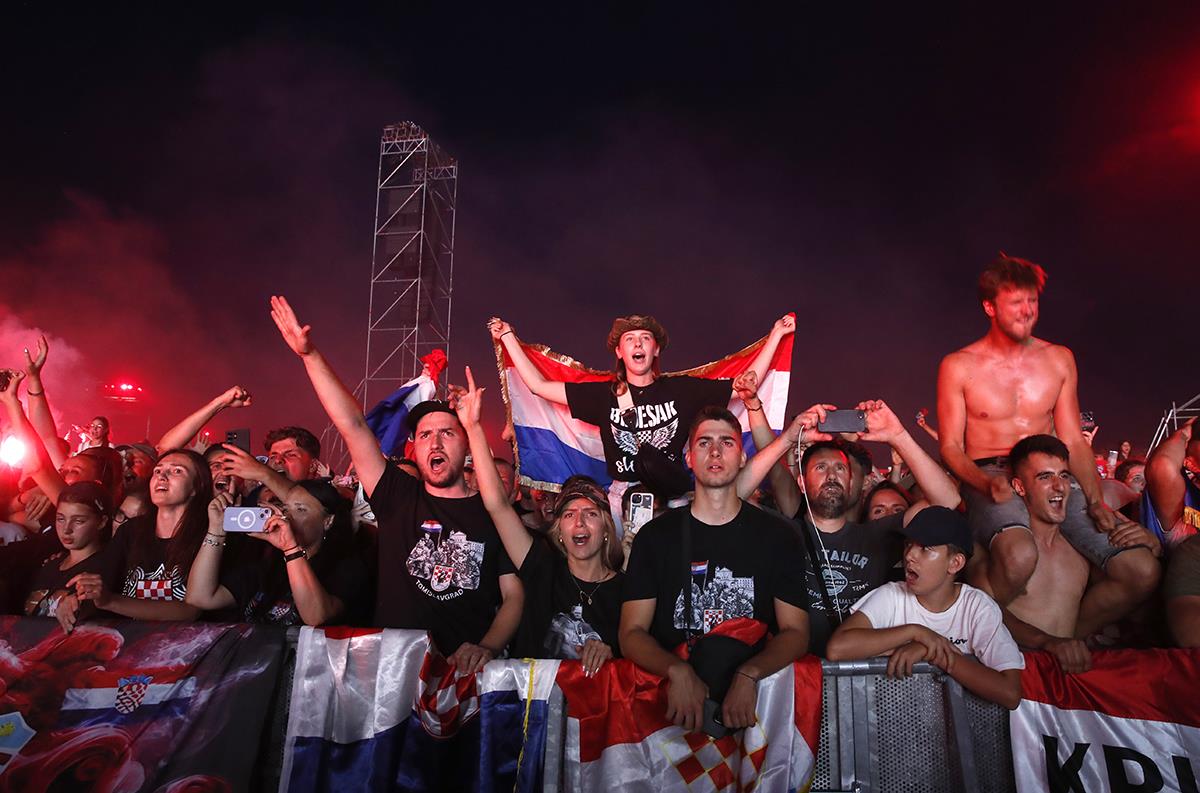 x04 EPA Antonio Bat.jpg