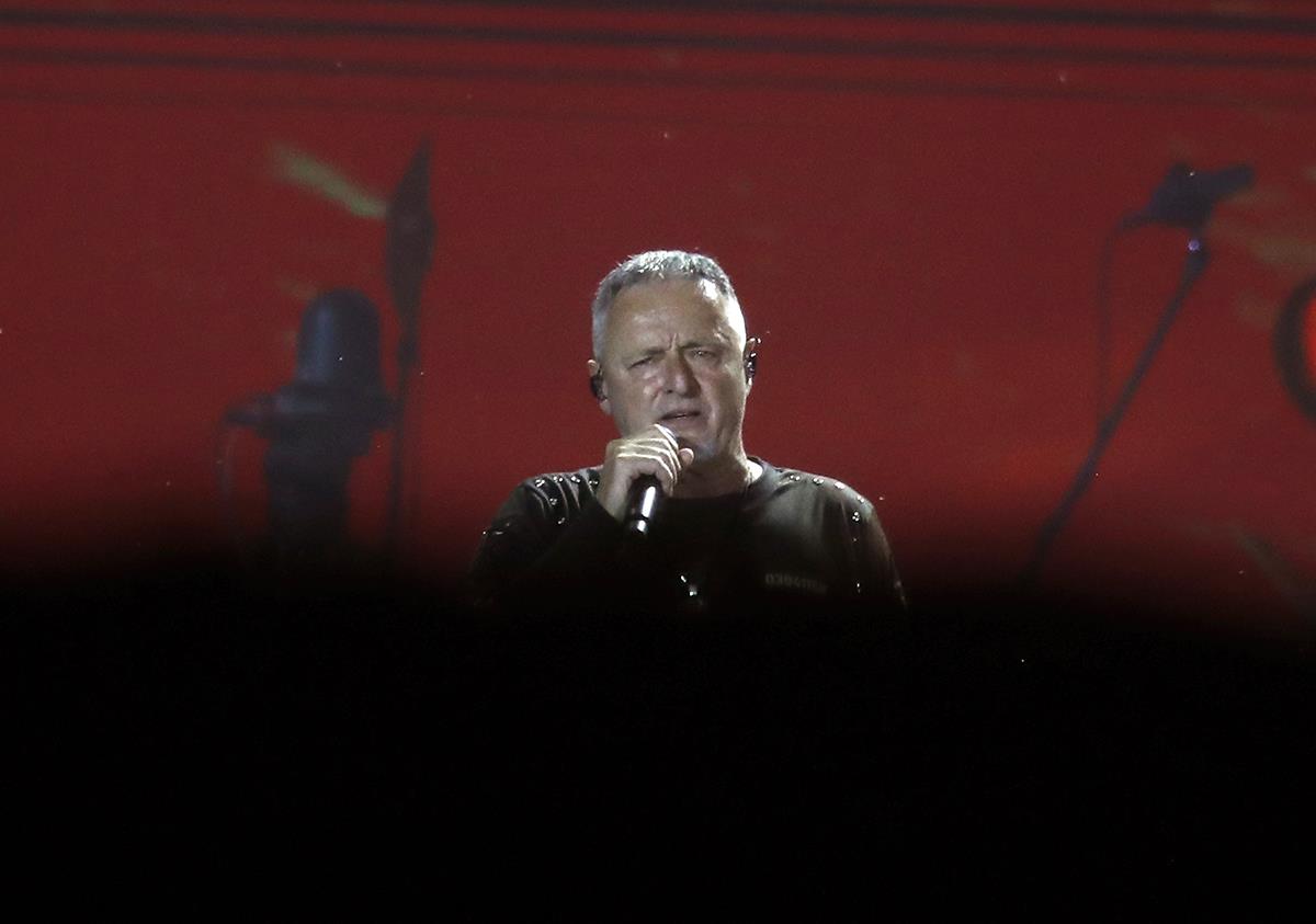 x EPA Antonio Bat.jpg