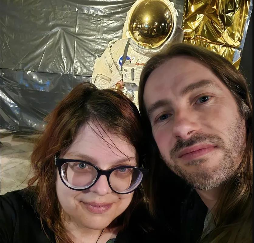 Čarliz Storm i Met Džonson 4.jpg