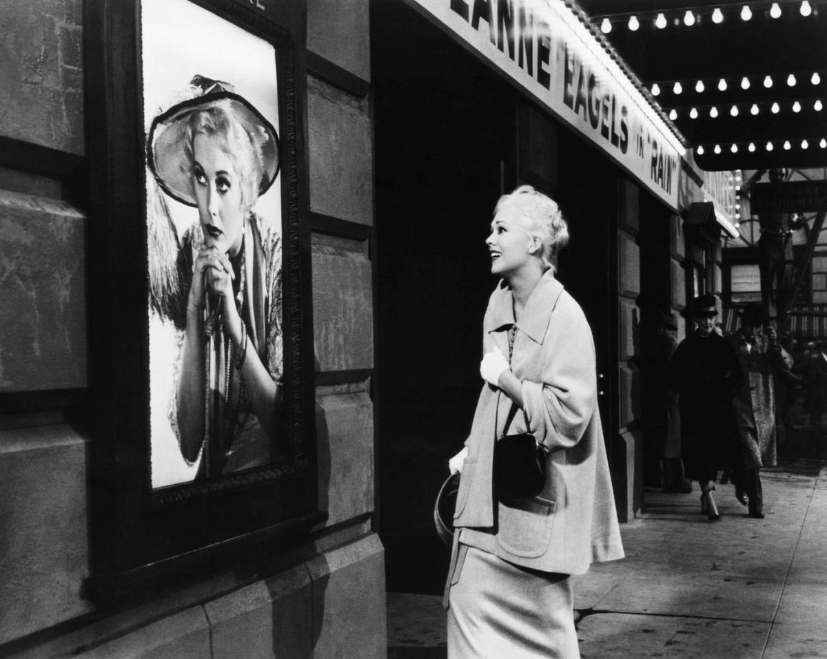 Kim Novak profimedia-0097107871.jpg