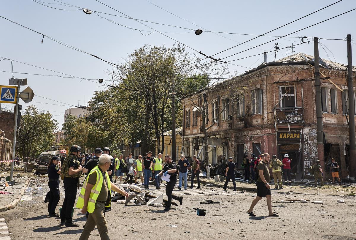 xxx02 EPA Sergey Kozlov.jpg