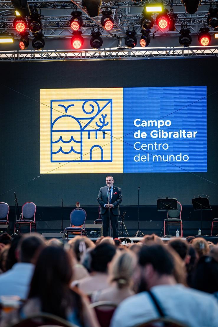 Flamenko Sou, ambasador Spanije Huan Hose Sans Aparisio, foto Aleksandar Milosavljevic (2).jpg