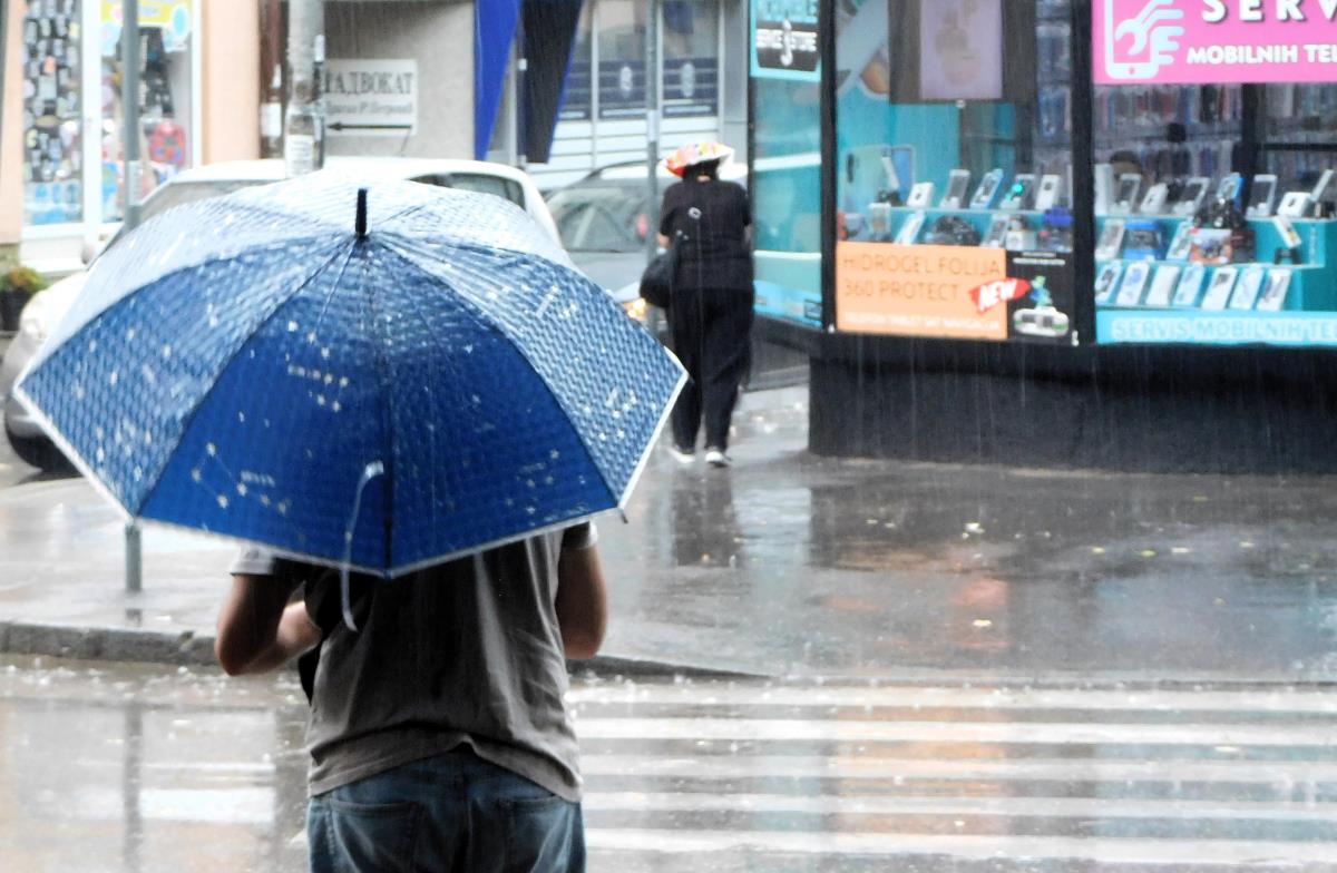 LOZNICA - Pljusak.JPG