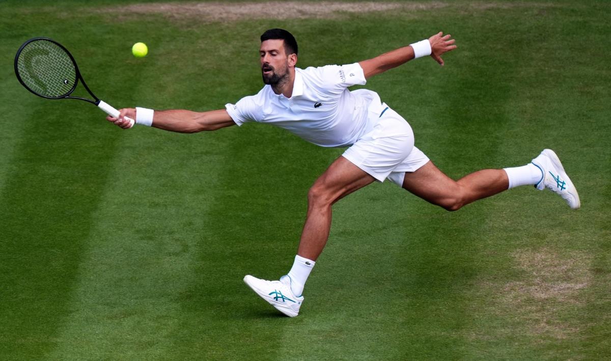 Novak Đoković na meču protiv Flavija Kobolija