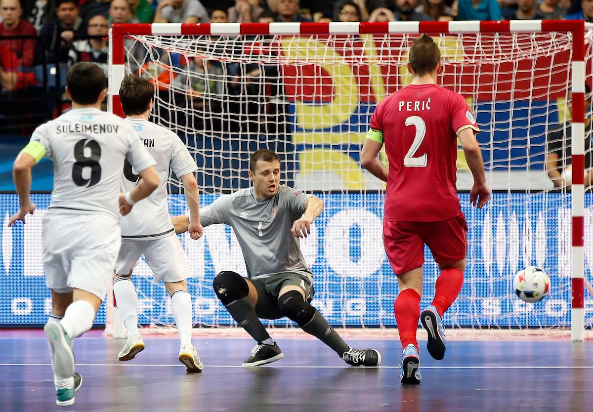 Miodrag Aksentijević u dresu futsal reprezentacije Srbije protiv Kazahstana