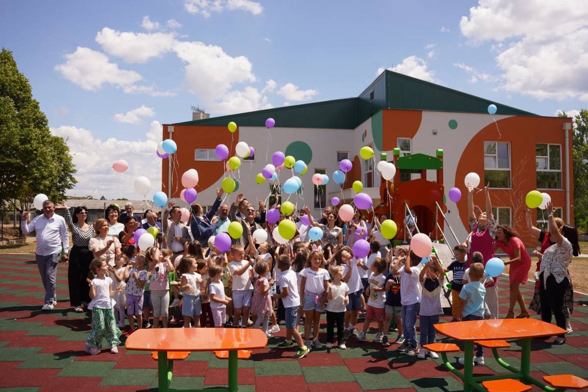 Svečanost otvaranja novog dečijeg vrtića u Aleksandrovcu.jpg