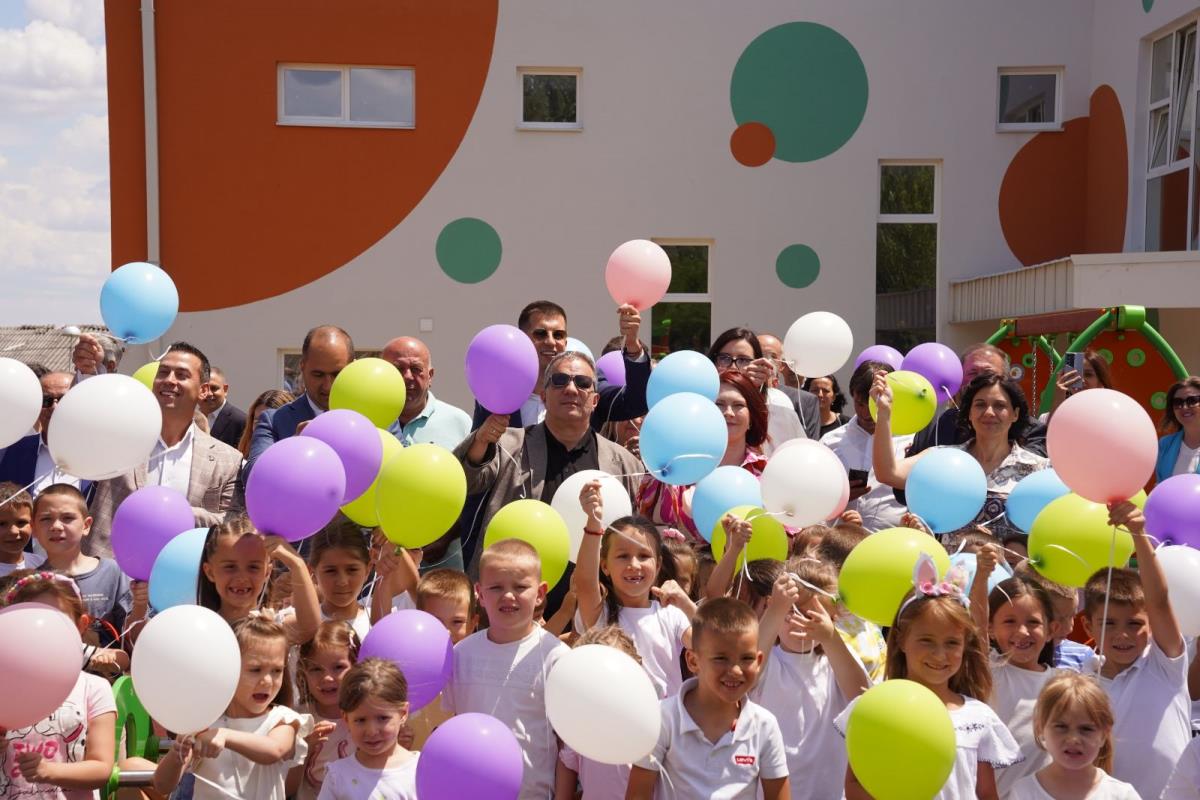 Dečiji vrtiću Aleksandrovcu otvoren.jpg