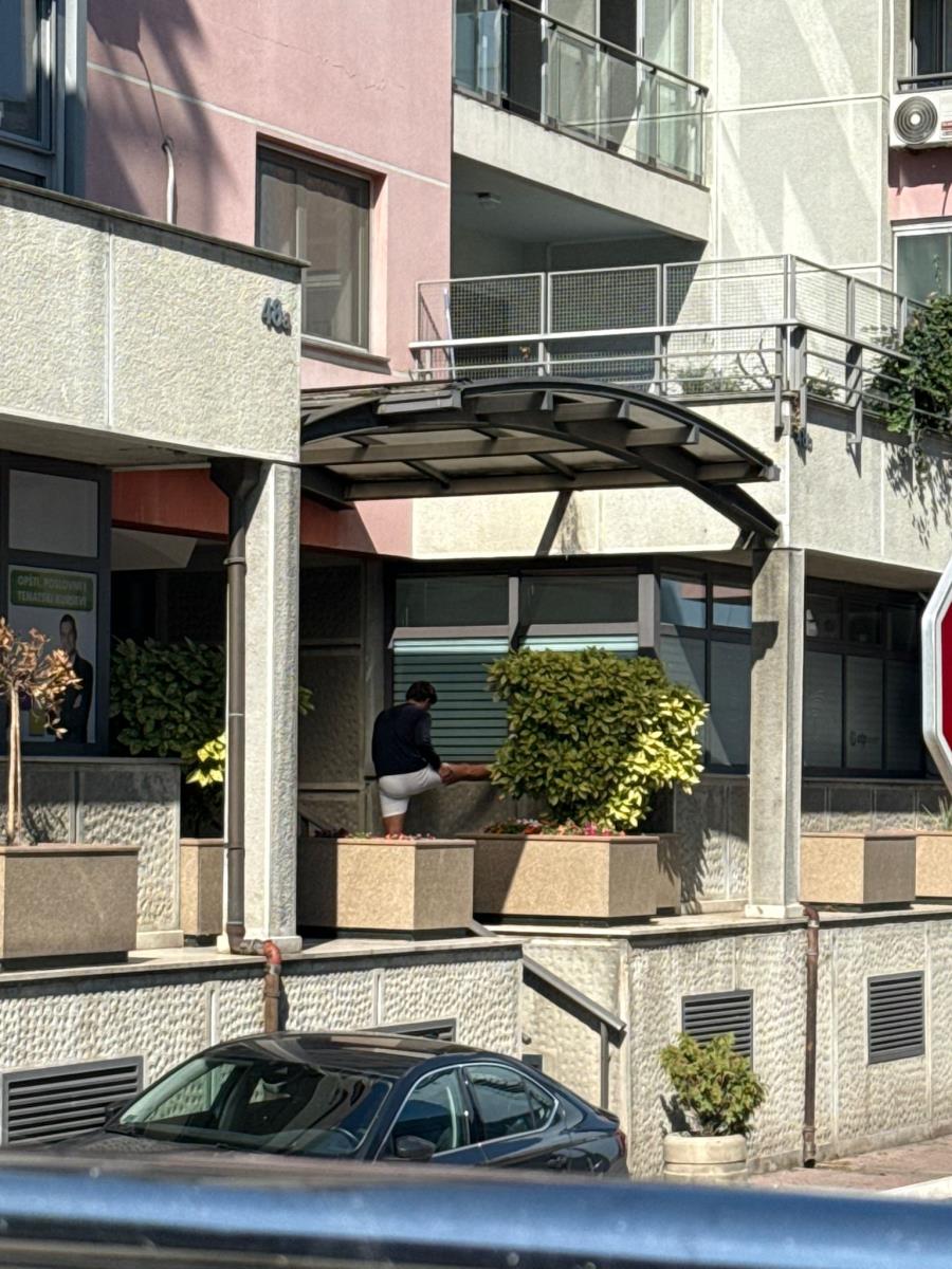 Brat Novaka Đokovića Marko Đoković vežba