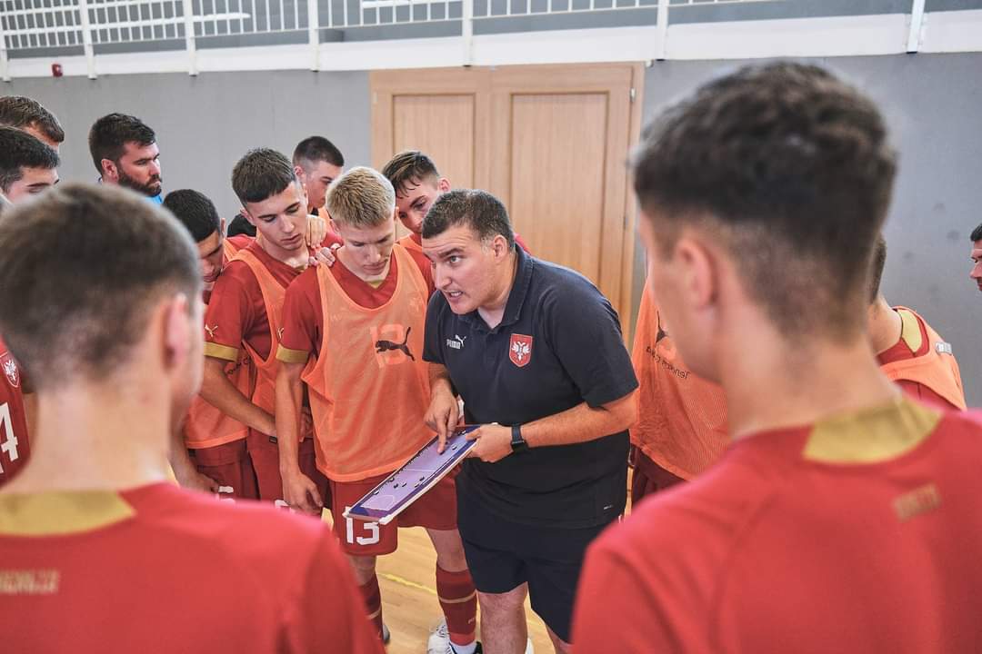 Marko Gavrilović i U19 reprezentativci Srbije