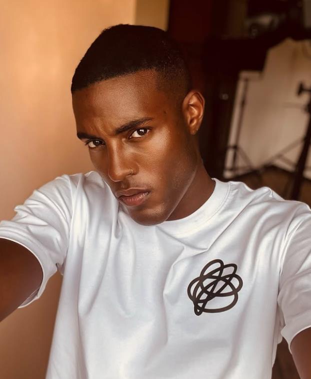 Stefan-Pjer Tomlin 4.jpg