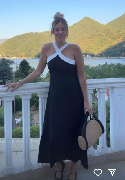 Marija Mikić na moru.jpg