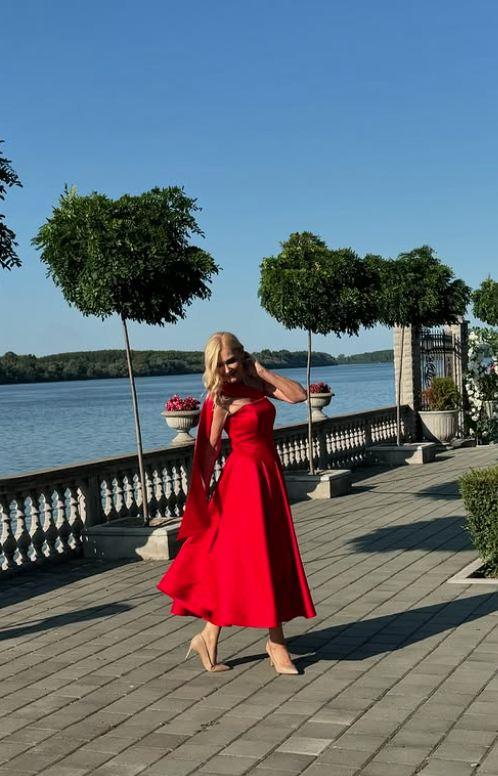 2025-07-15 07_32_07-Instagram.jpg