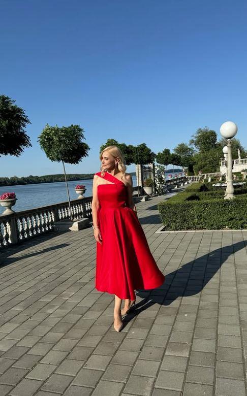 2025-07-15 07_32_39-Instagram.jpg