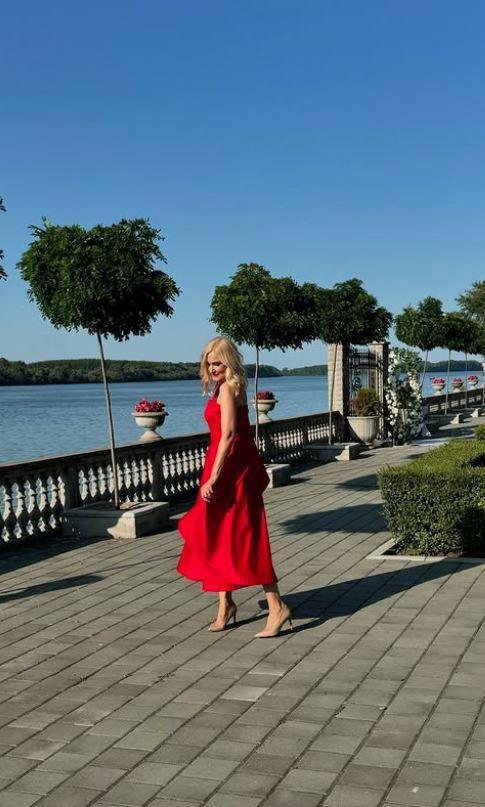 2025-07-15 07_32_54-Instagram.jpg