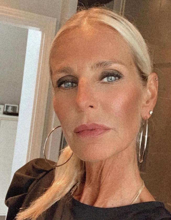 ulrika džonson 1.png