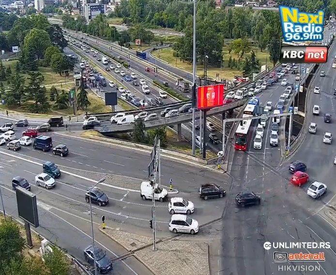 2025-07-16 07_30_35-Naxi radio _ Opusti se i uživaj — Mozilla Firefox.png