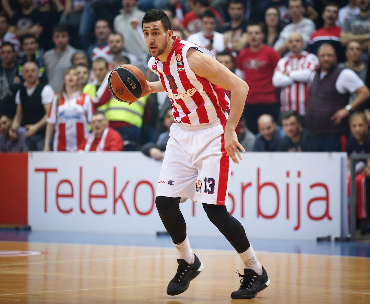 Vasilije Micić u dresu Crvene zvezde