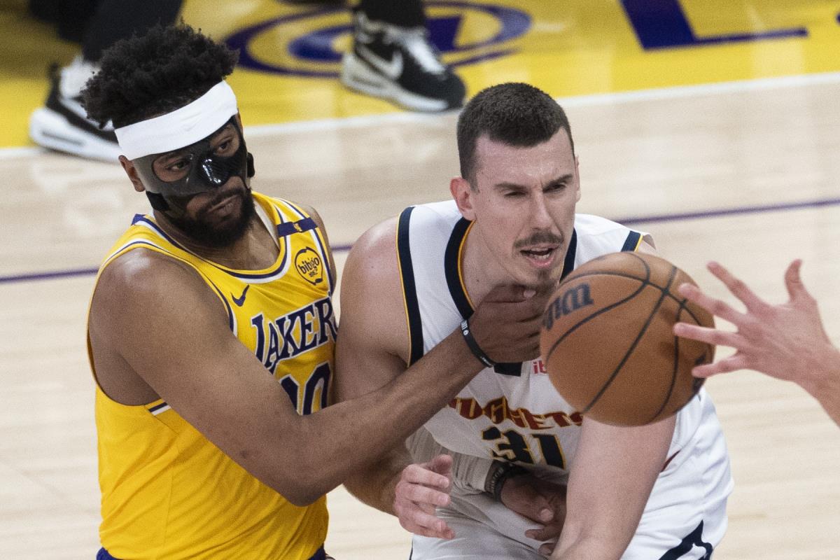 Vlatko Čančar u dresu Denver Nagetsa