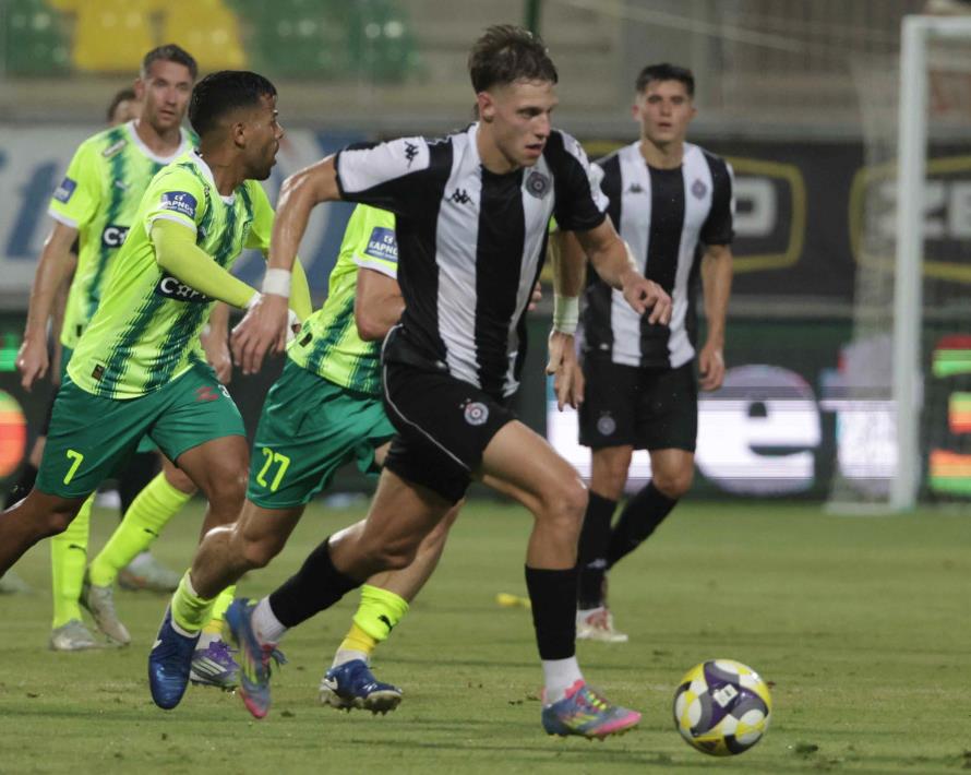 Ognjen Ugrešić na utakmici protiv AEK iz Larnake