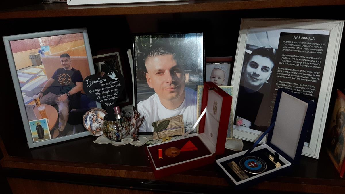 LOZNICA - Uspomene i odlikovanja.jpg