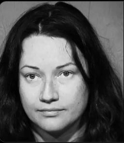 Žaklin Kler Ades 4.jpg