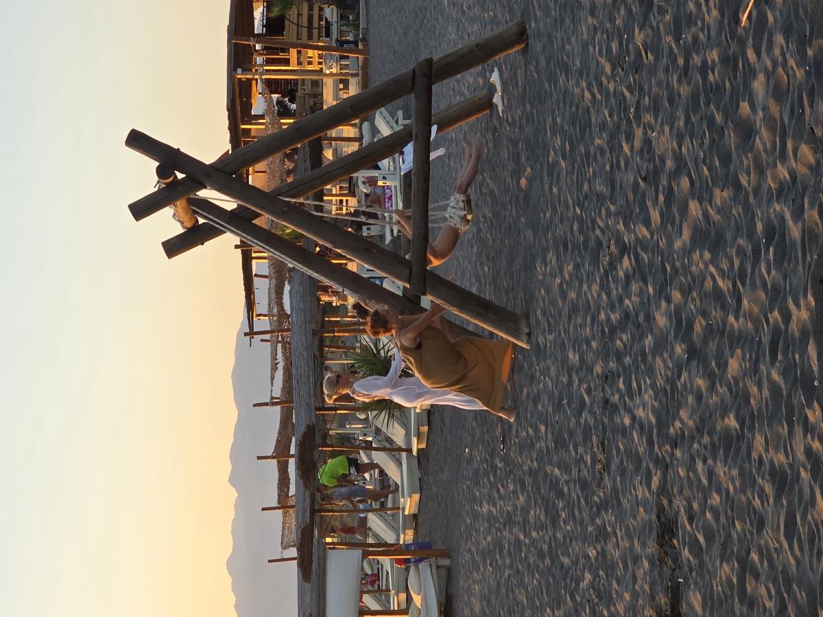 Paparaco: Nataša Bekvalac sa porodicom na odmoru