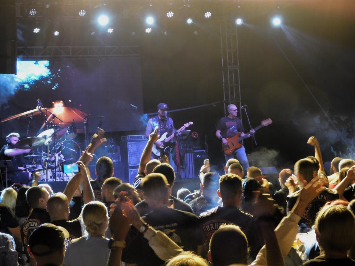 LOZNICA -Počelo Motočašće.JPG