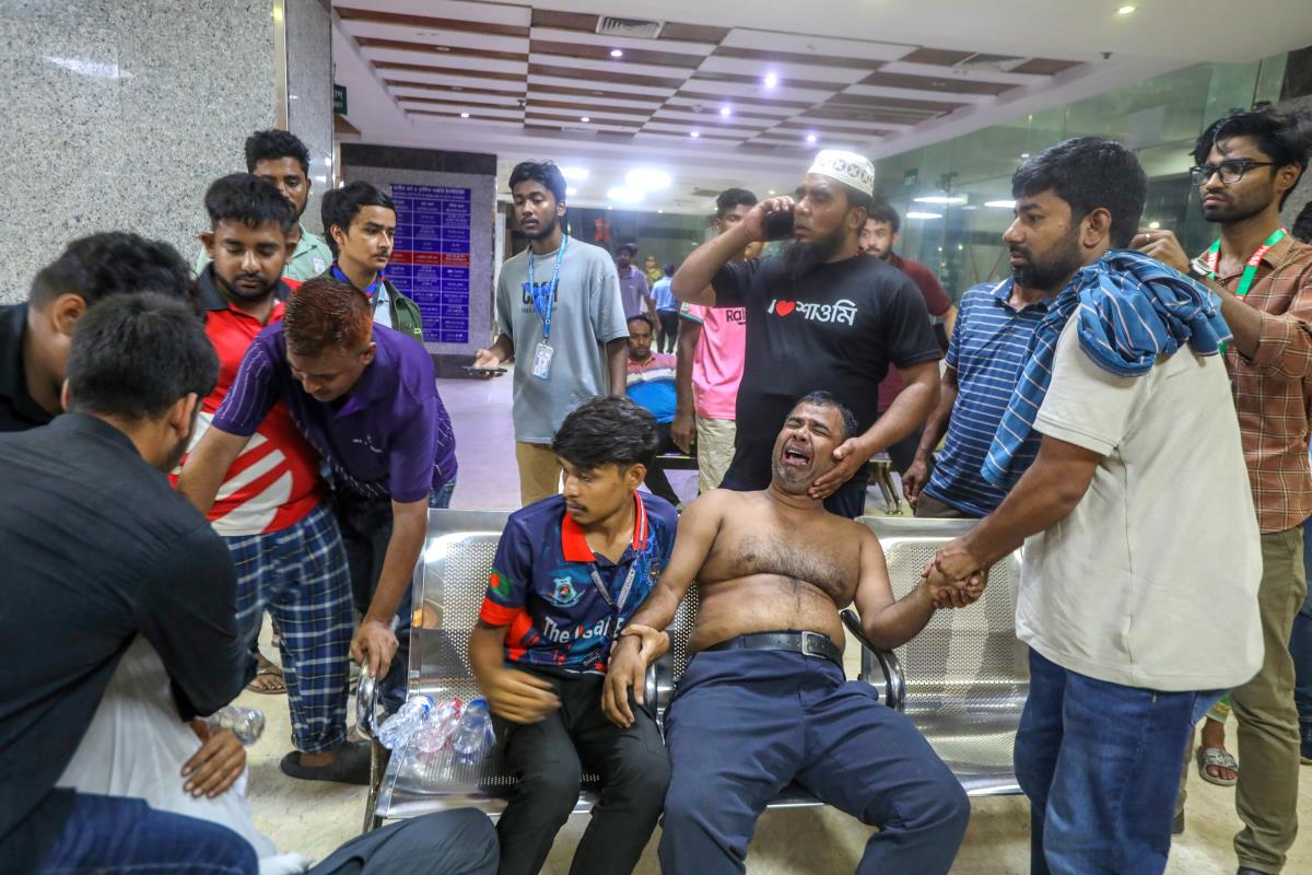 112 EPA Monirul Alam.jpg