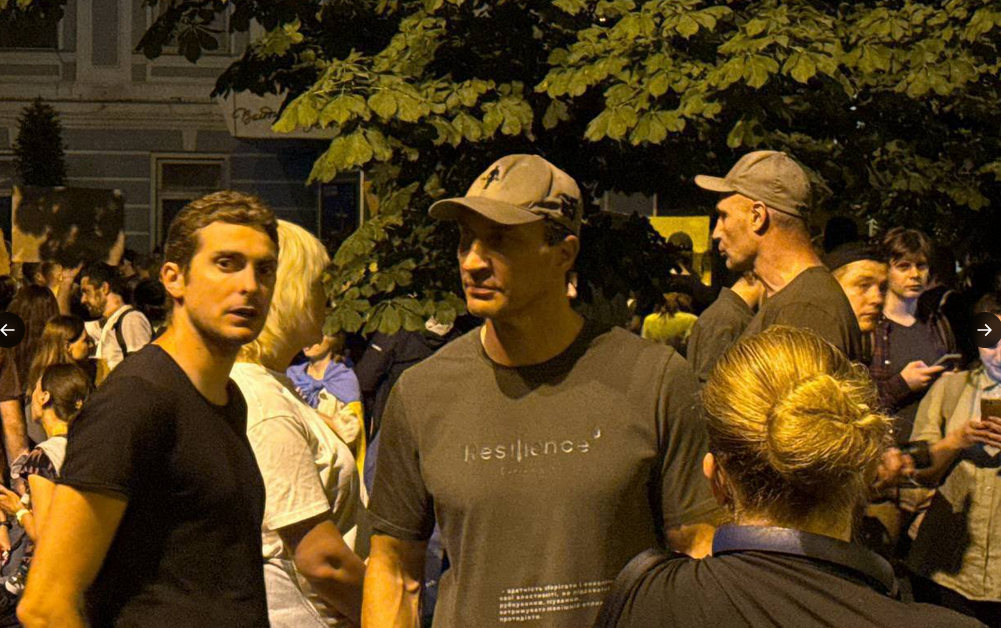 2025-07-23 07_08_38-(1) KyivPost on X_ _Kyiv Mayor Vitalii Klitschko and his brother Volodymyr are j.png