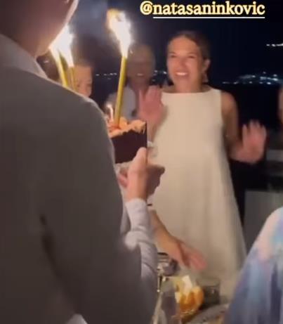 Nataša Ninković slavi rođendan 6.png