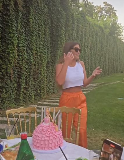 Ana Radulović proslavlja rođendan