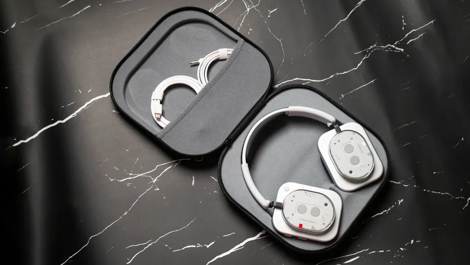 Headphone 1 (10).jpg