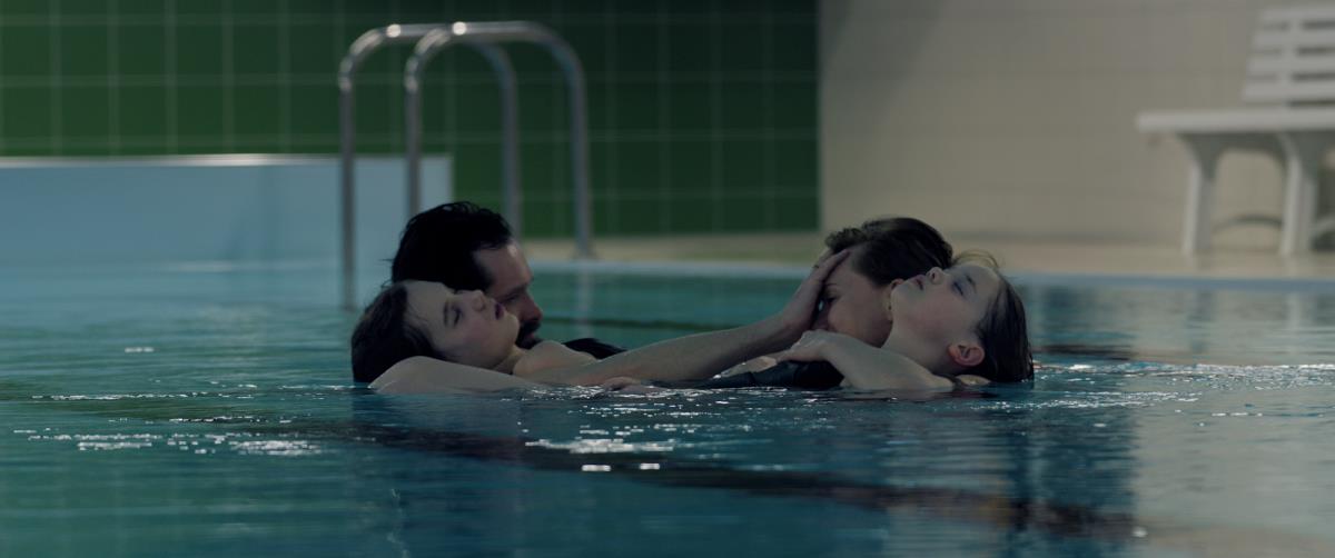 Miran Život - STILL 3 © Les Films du Worso.jpg