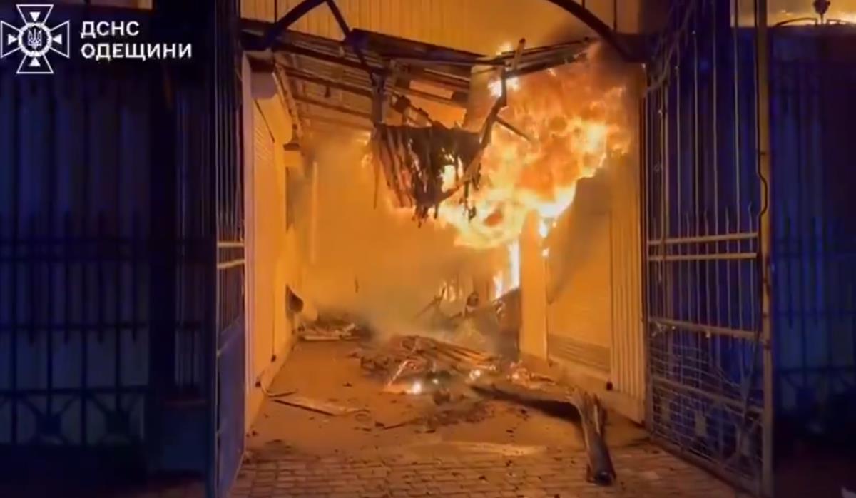 2025-07-24 07_23_10-(1) Kate from Kharkiv on X_ _Odesa after russian drone attack‼️ https___t.co_w5F.png