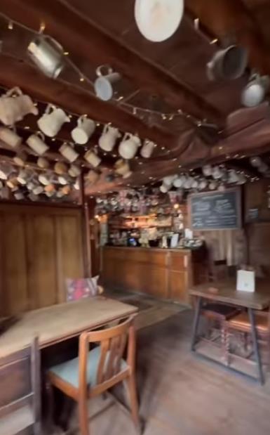 Kutak na selu Elen Dedženeris.jpg