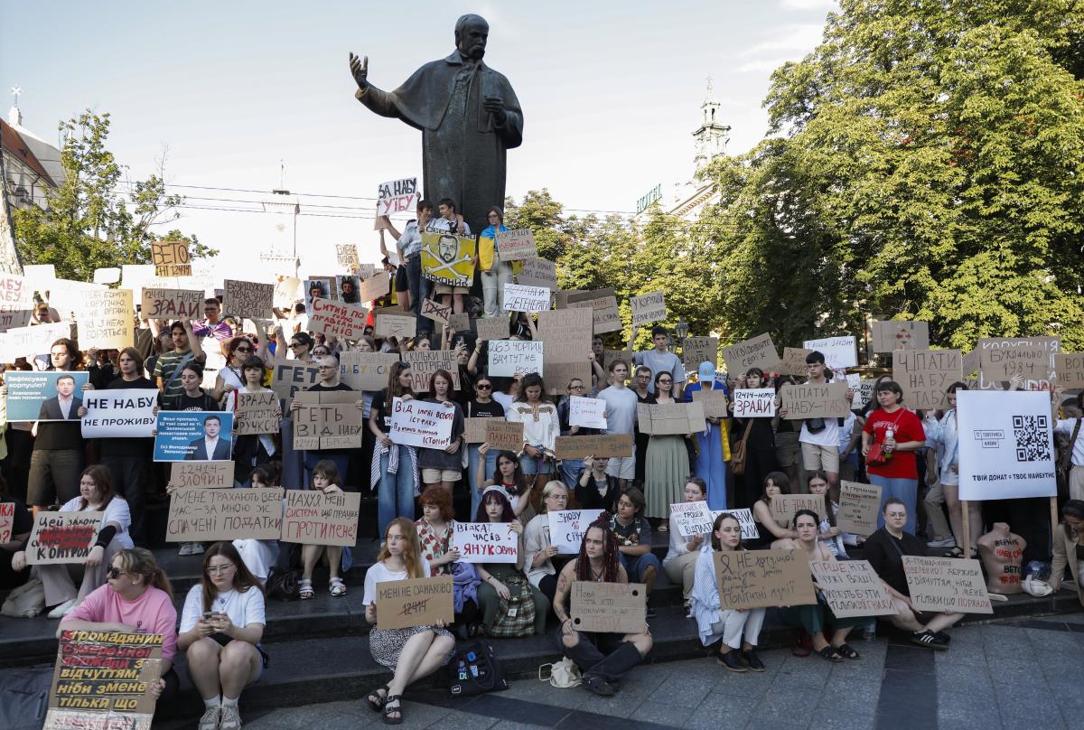 protest05 EPA Mykola Tys.jpg
