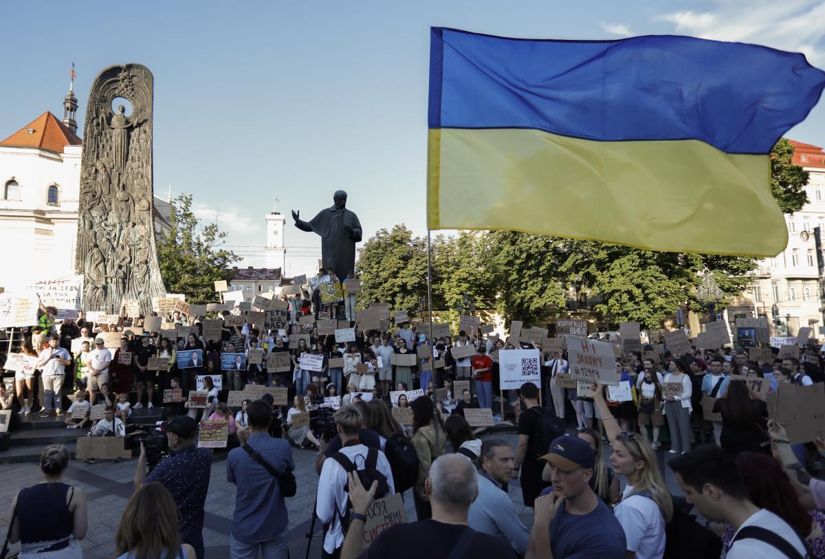 protest02 EPA Mykola Tys.jpg