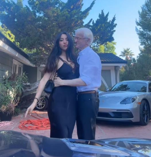 Dijana Montano 6.png